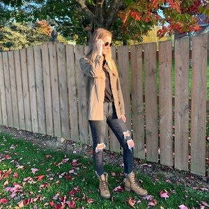 Meet your Posher, Taylor